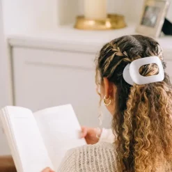 New TELETIES Coconut White Medium Flat Clip