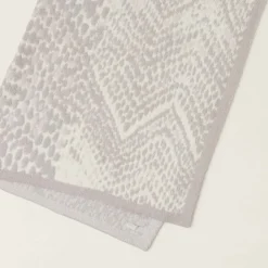 Clearance Barefoot Dreams CozyChic Snakeskin Throw