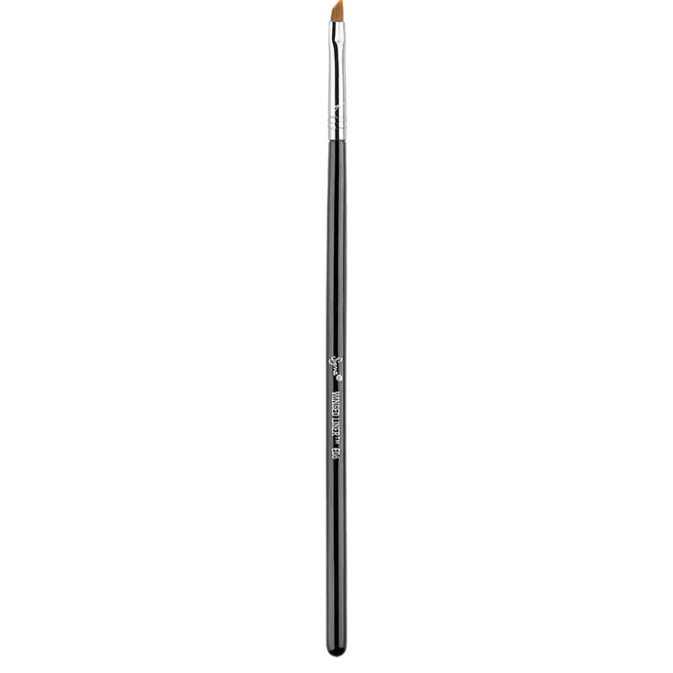 Online Sigma Beauty E06 Winged Liner