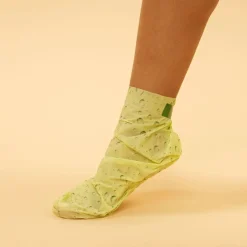 Clearance VOESH Refreshing Odor Treatment Socks