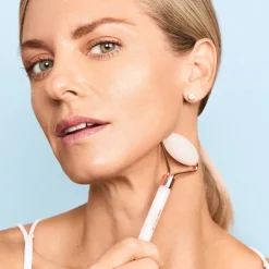 Hot SNOW FOX SKINCARE Snowy Jade Facial Roller