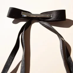 New Offe The Girlie Bow